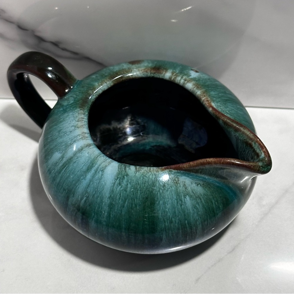 Blue Mountain pottery small creamer